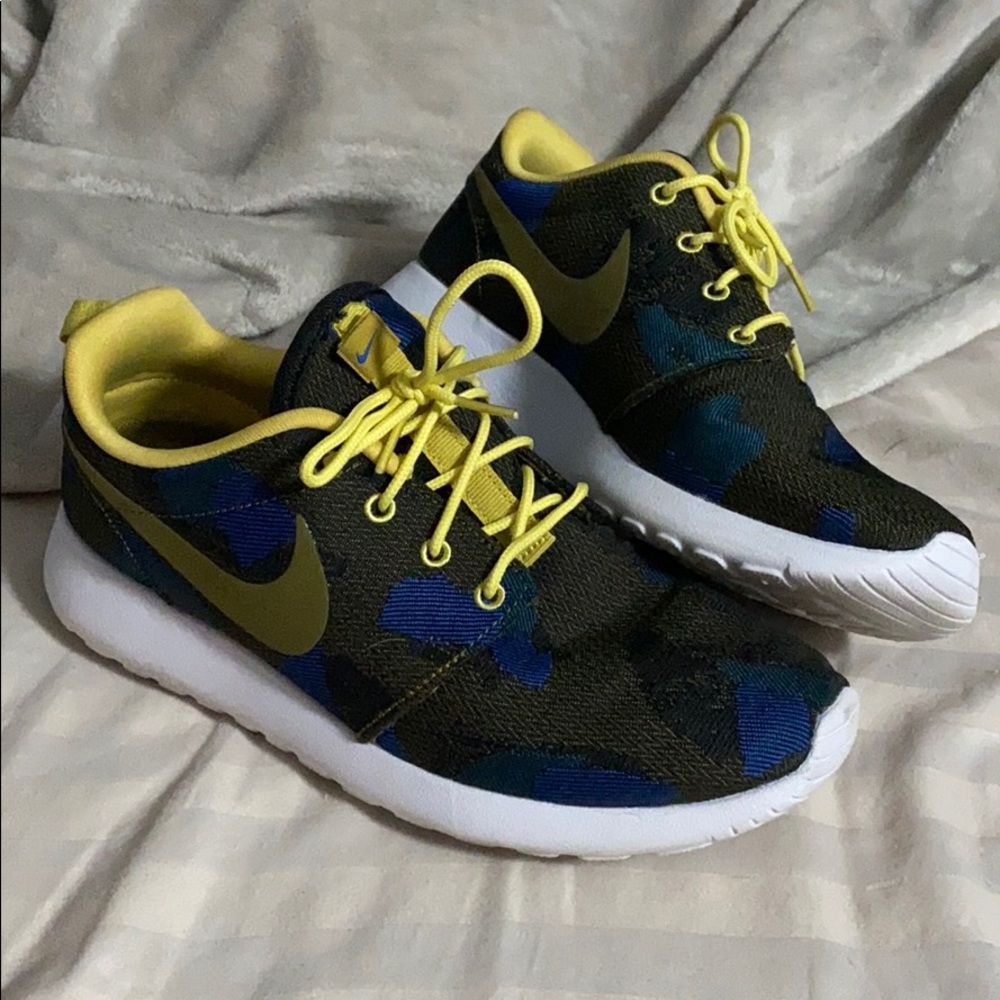 Nike Tanjun size 7.5